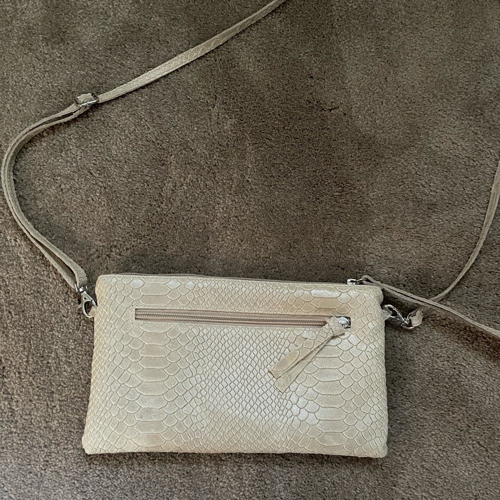 Anna Morellini leather beige purse